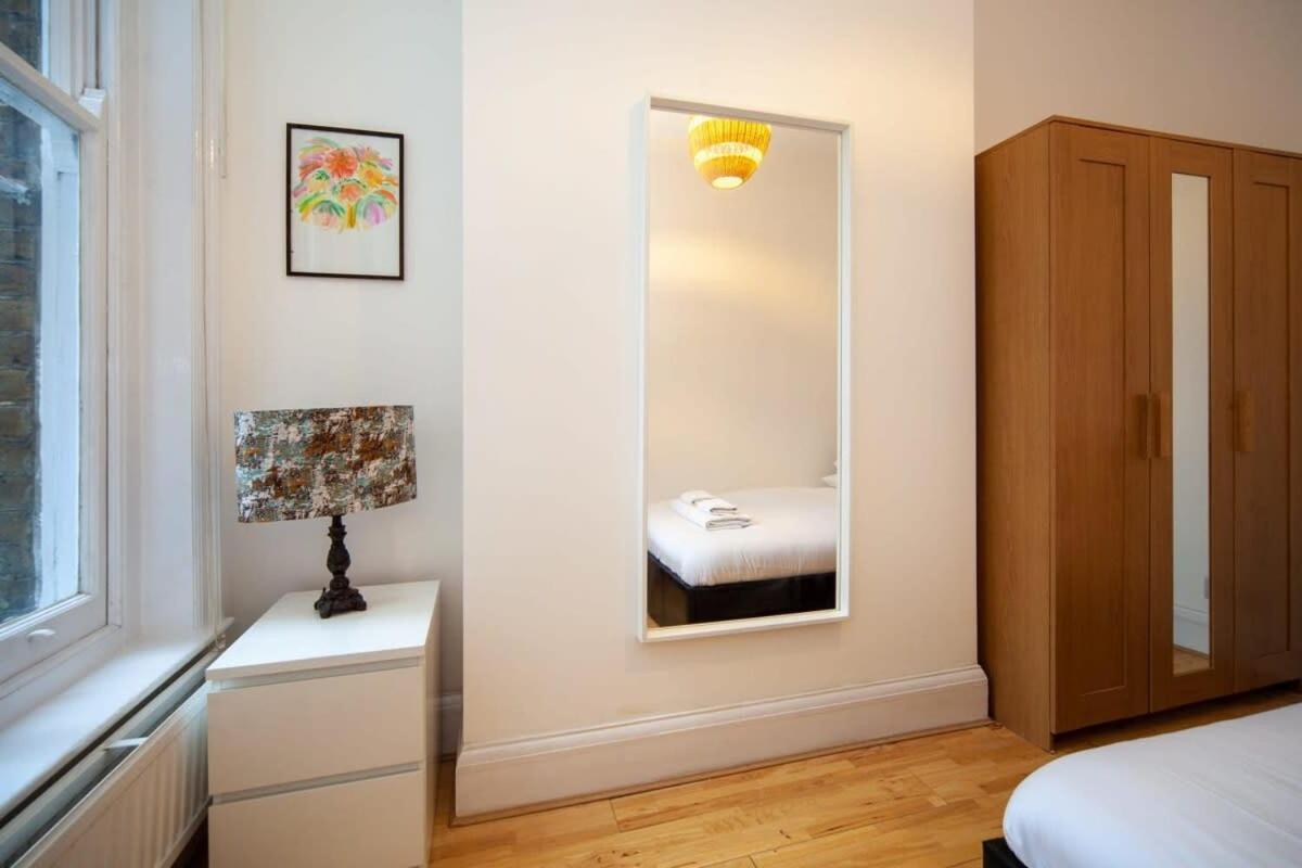 Lovely 2 Bedroom Apartment In Tooting Londen Buitenkant foto